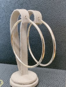 W12E2950_2.jpg
