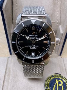 W24W11205_2.JPG