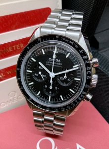 Omega Speedmaster Moonwatch 310.30.42.50.01.002 42mm 'Sapphire Sandwich'