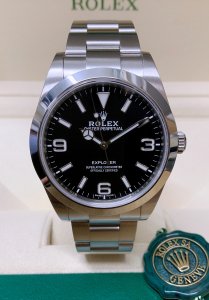 W26W12156_2.JPG