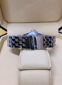 W26W12178_4.JPG