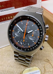 Omega Speedmaster Mark II 327.10.43.50.06.001