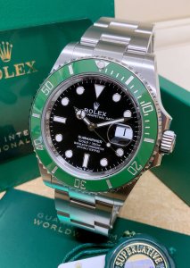 Rolex Submariner Date 41mm 126610LV 'Starbucks'