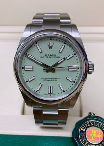 W26W12394_2.JPG