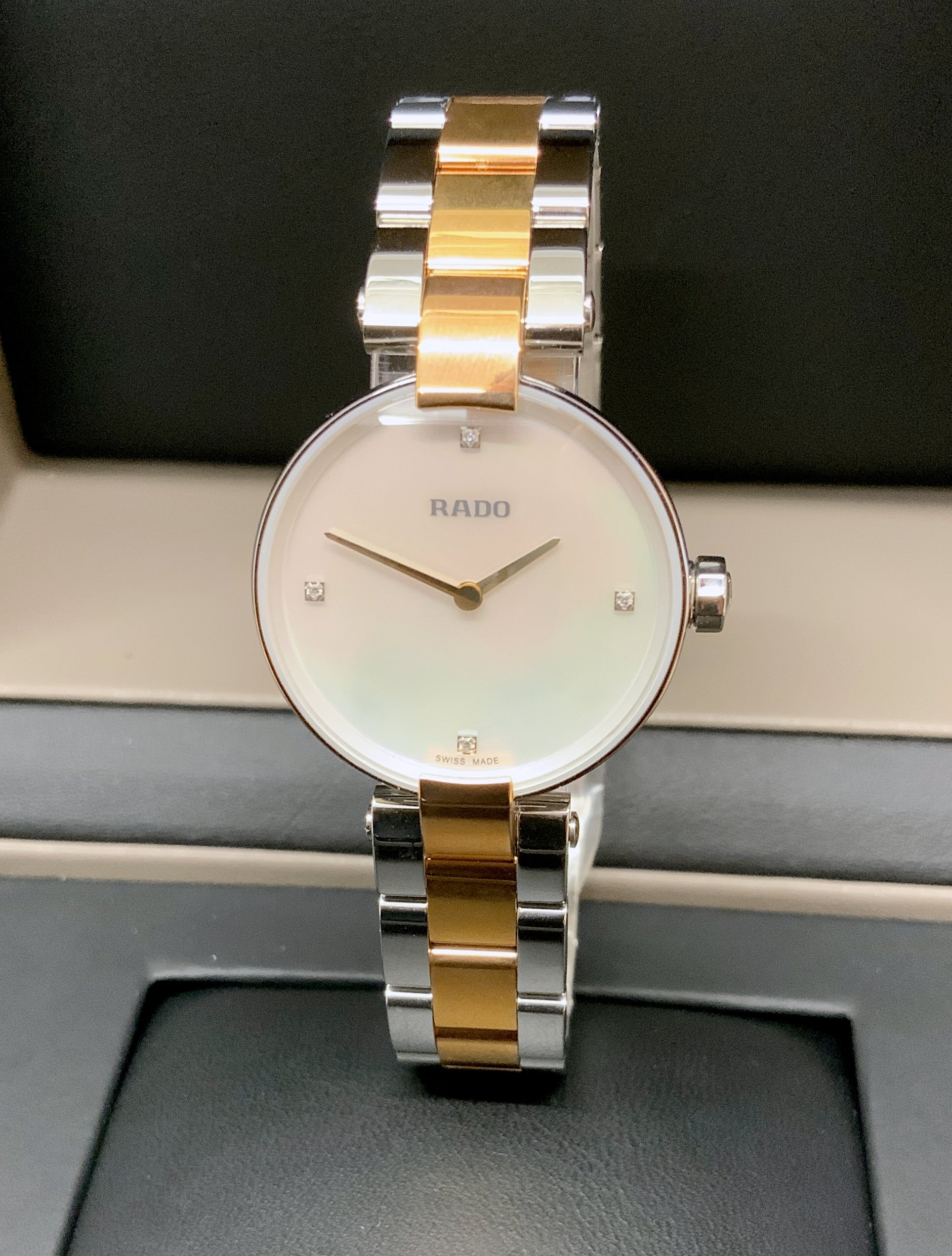 Rado Coupole Diamonds R22854913