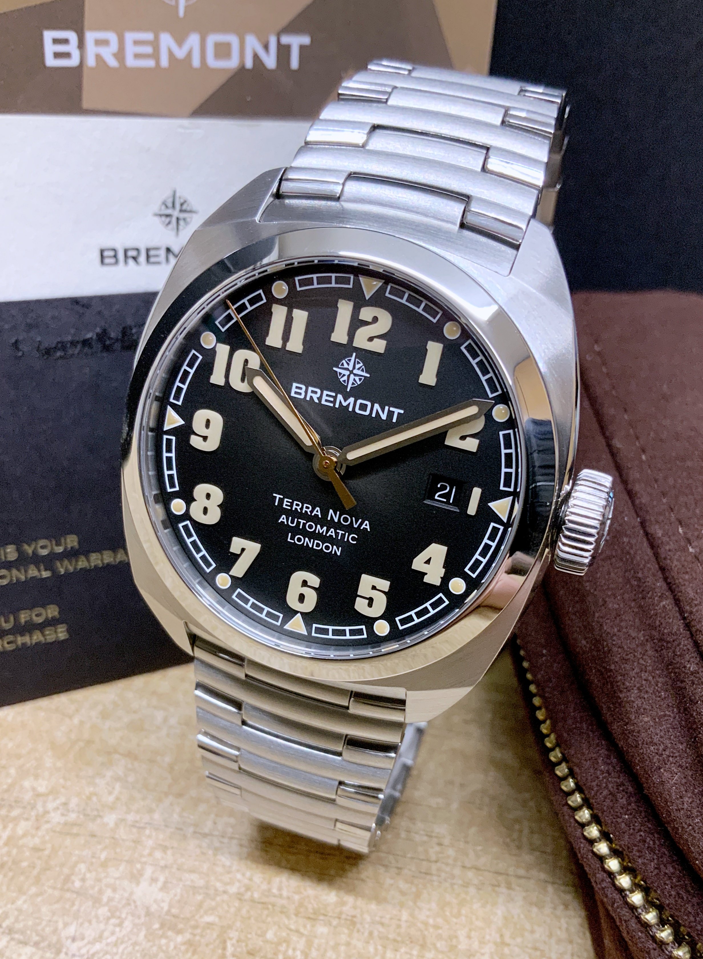 Bremont Terra Nova 40.5 Date Anthracite Dial