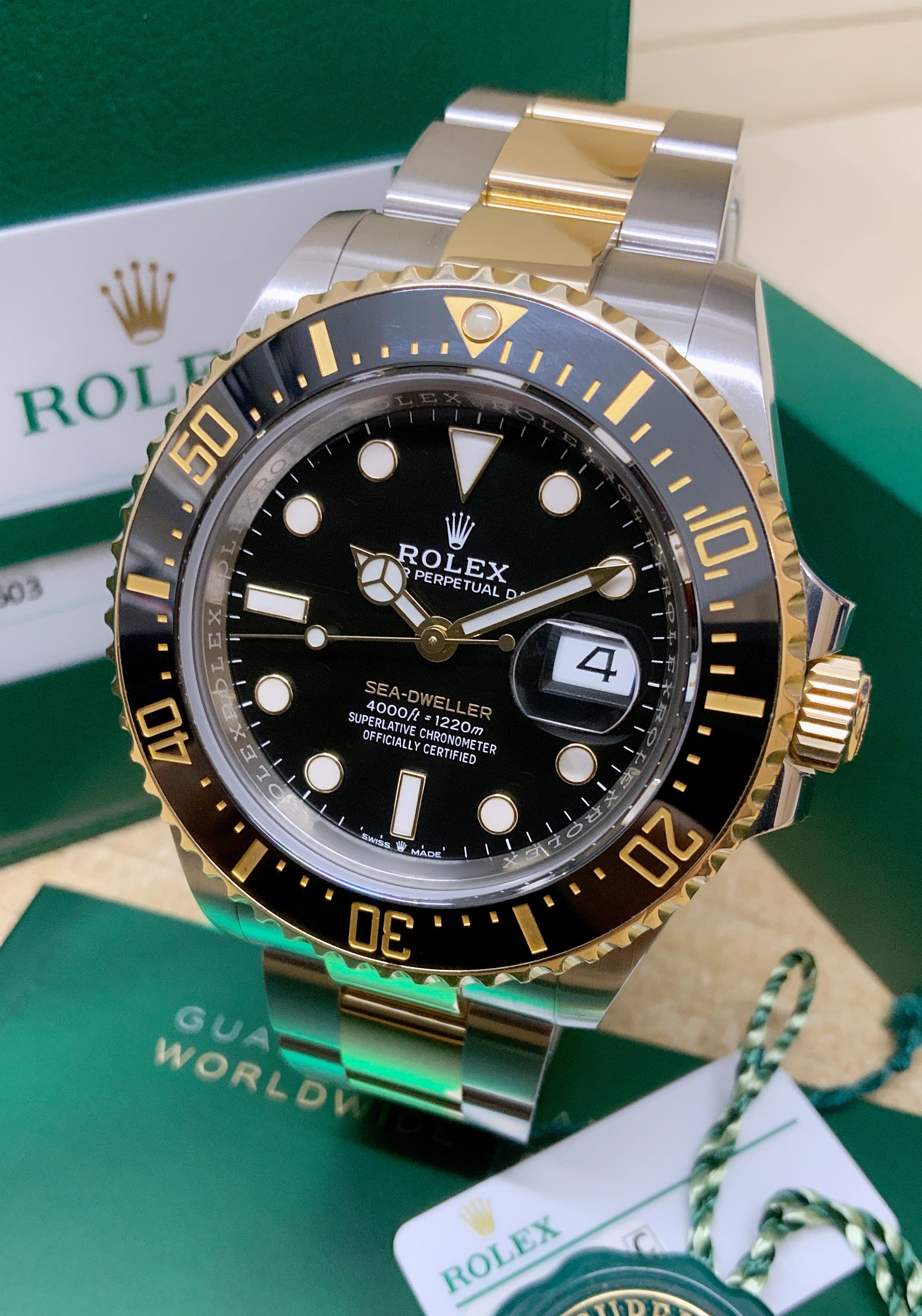 Rolex Sea-Dweller 126603 43mm Bi/Colour