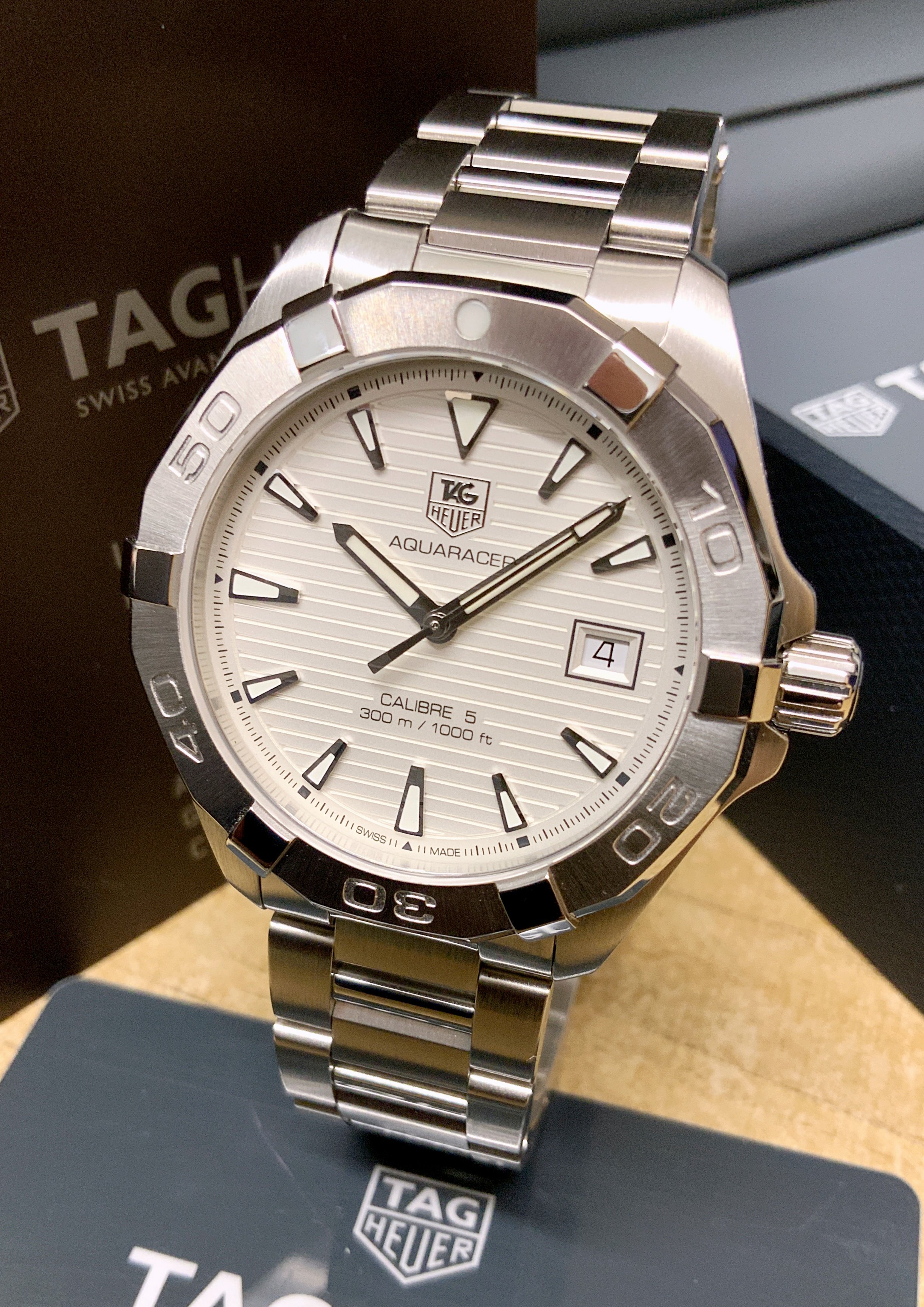 TAG Heuer Aquaracer WAY2111.BA0928 41mm Silver Dial